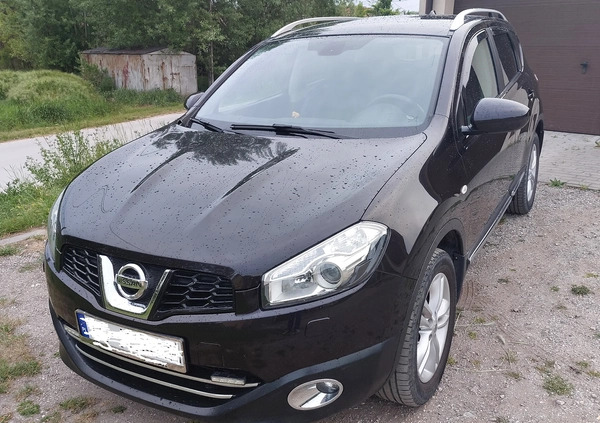 Nissan Qashqai cena 42500 przebieg: 125000, rok produkcji 2010 z Jędrzejów małe 232